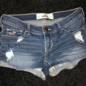 Hollister Jean shorts!